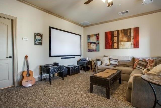 Building Photo - 7915 Parkwood Blvd