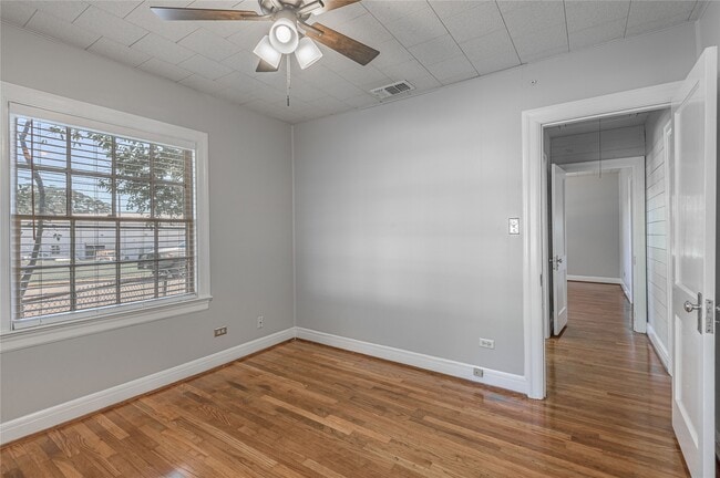 Building Photo - 1415 22nd St