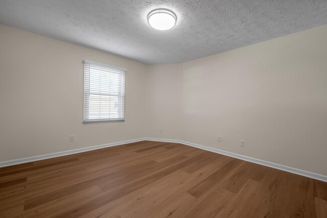 Building Photo - 1167 Turkey Foot Rd