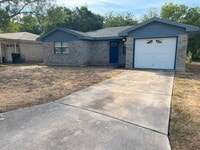 Building Photo - 306 Sun Flower Dr