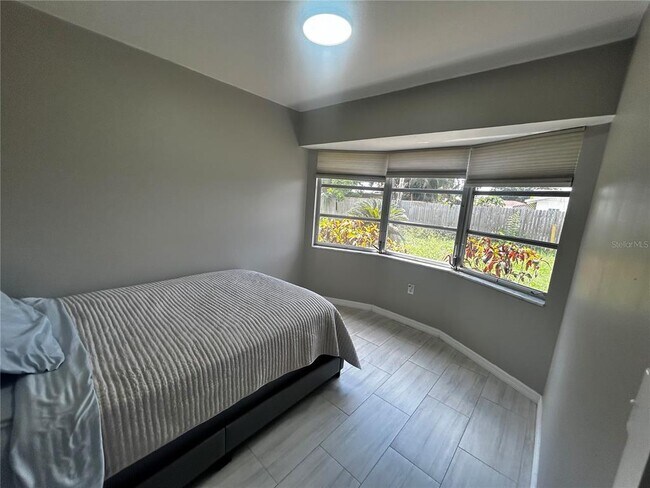 Building Photo - 3702 Meyer Pl