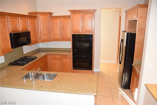 Building Photo - 6904 Homing Pigeon Pl