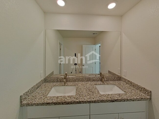 Building Photo - 86 Bonny Lake Ct