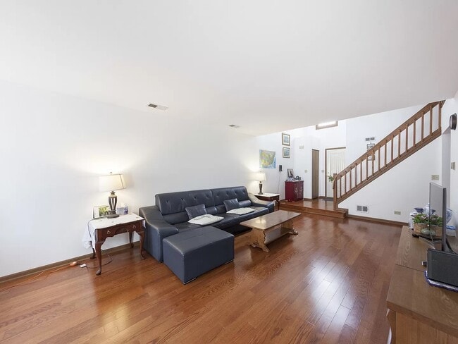 Building Photo - 4902 Turnberry Dr