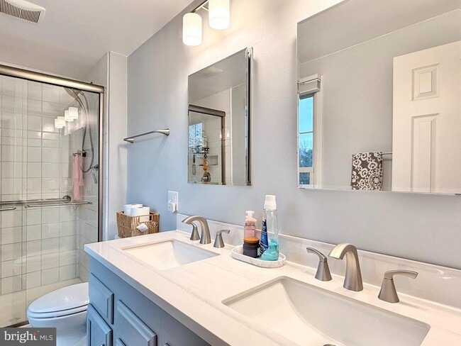 Building Photo - 6 Quail Ridge Dr