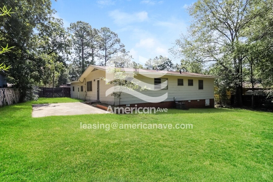 Building Photo - 435 McDowell Park Cir