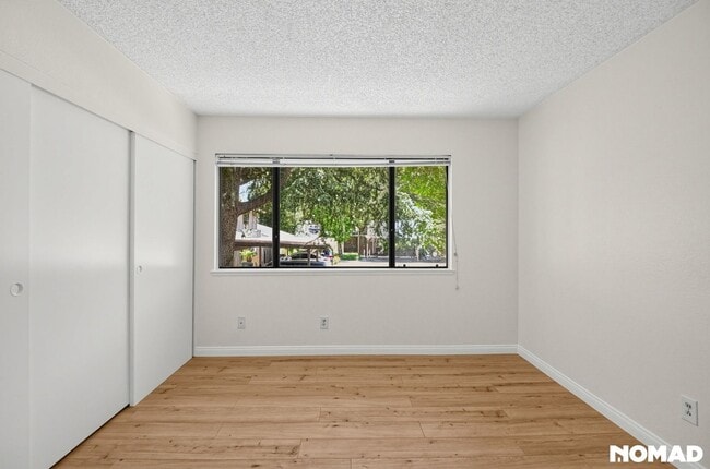 Building Photo - 5335 Argos St