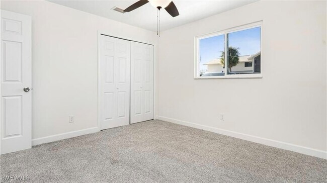 Building Photo - 17020 Golfside Cir