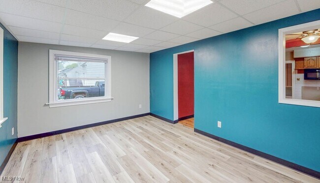 Building Photo - 3221 Killian Rd