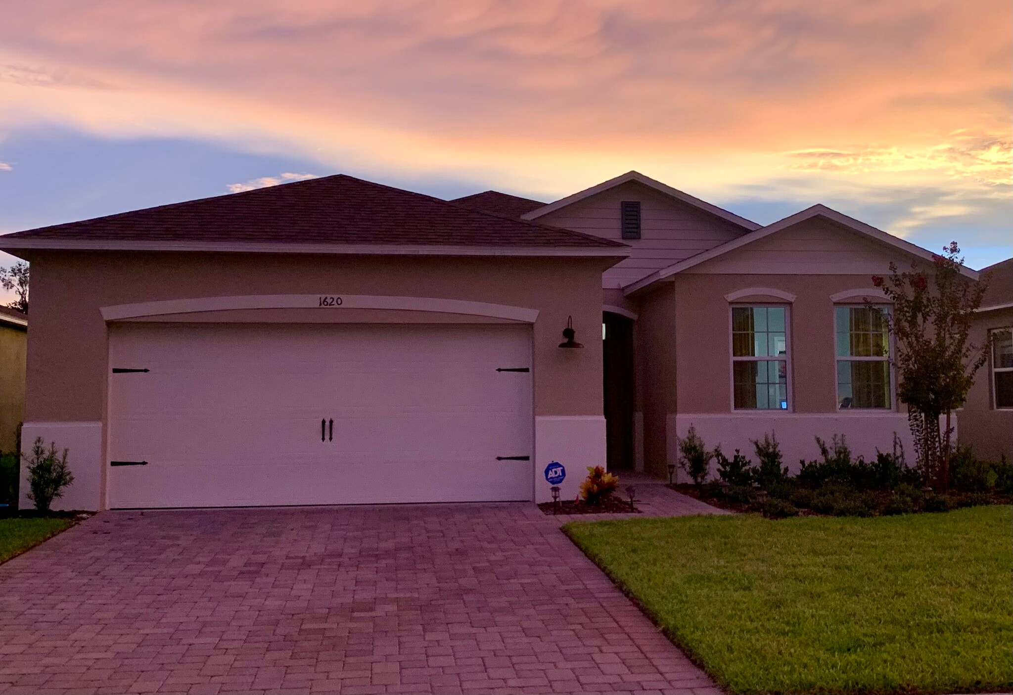 Front of house - 1620 Delphi Way