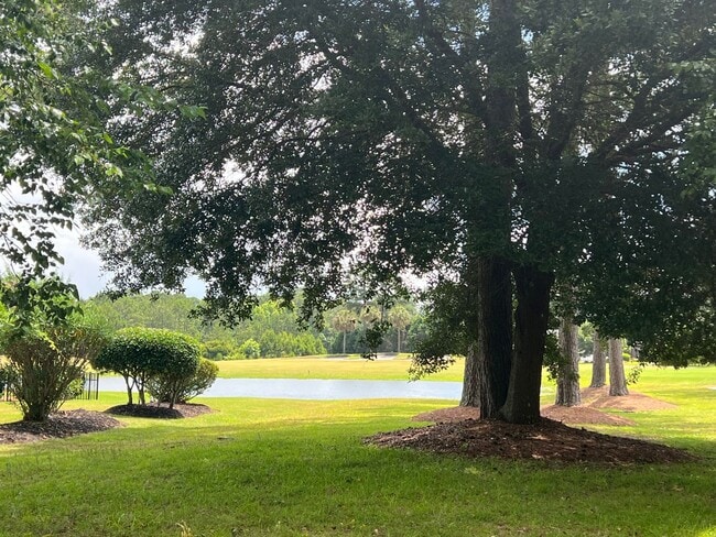 Building Photo - Nice Home in Pinecrest!