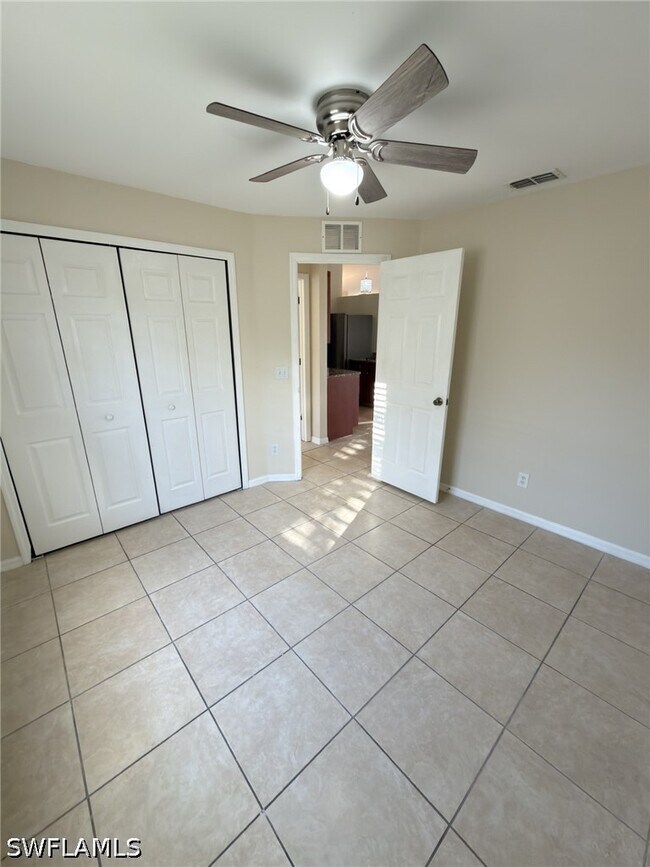 Building Photo - 2513 48th St SW