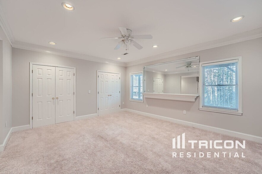 Building Photo - 1410 Bentwater Dr