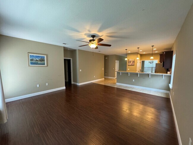 Building Photo - 41 Cactus Rd