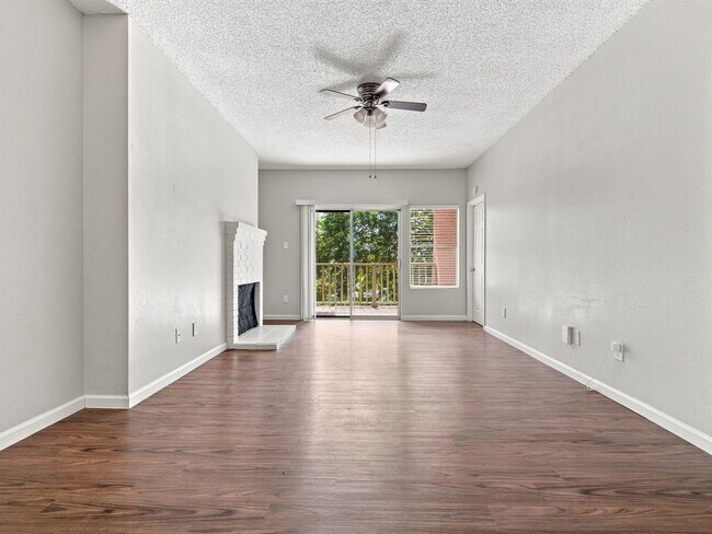 Building Photo - 9507 Kempler Dr