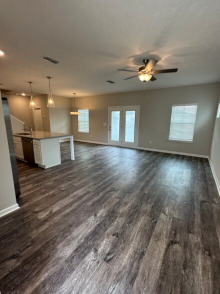 Building Photo - 4321 Spyglass Dr