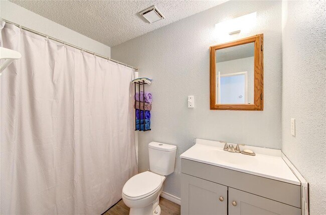 Building Photo - 23419 Summer Pine Dr