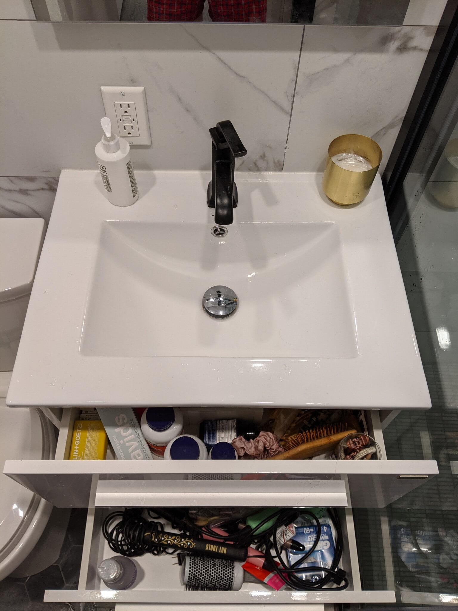 Bathroom Vanity - 521 E 81st St