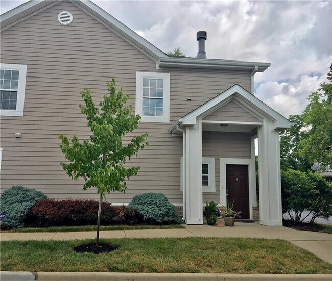 Building Photo - 1136 Shadow Ridge Rd