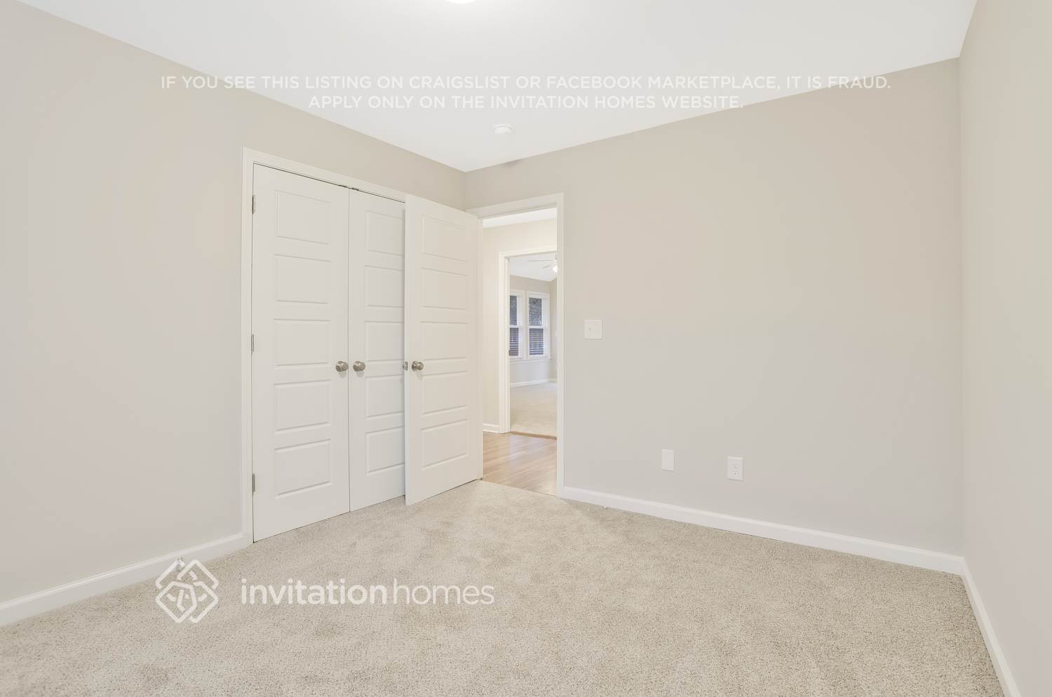 Building Photo - 2621 Windridge Dr