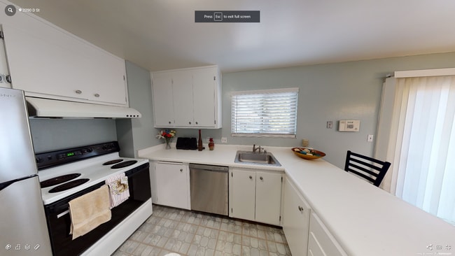 Building Photo - 2290 D St