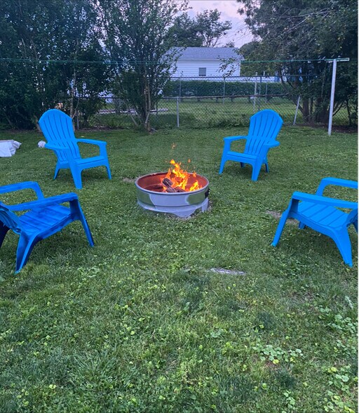 Building Photo - 1101 7th Ave