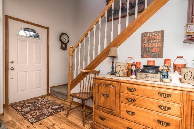 Building Photo - Beautiful home in Tanglewood