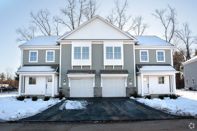 Building Photo - The Grand Meadows