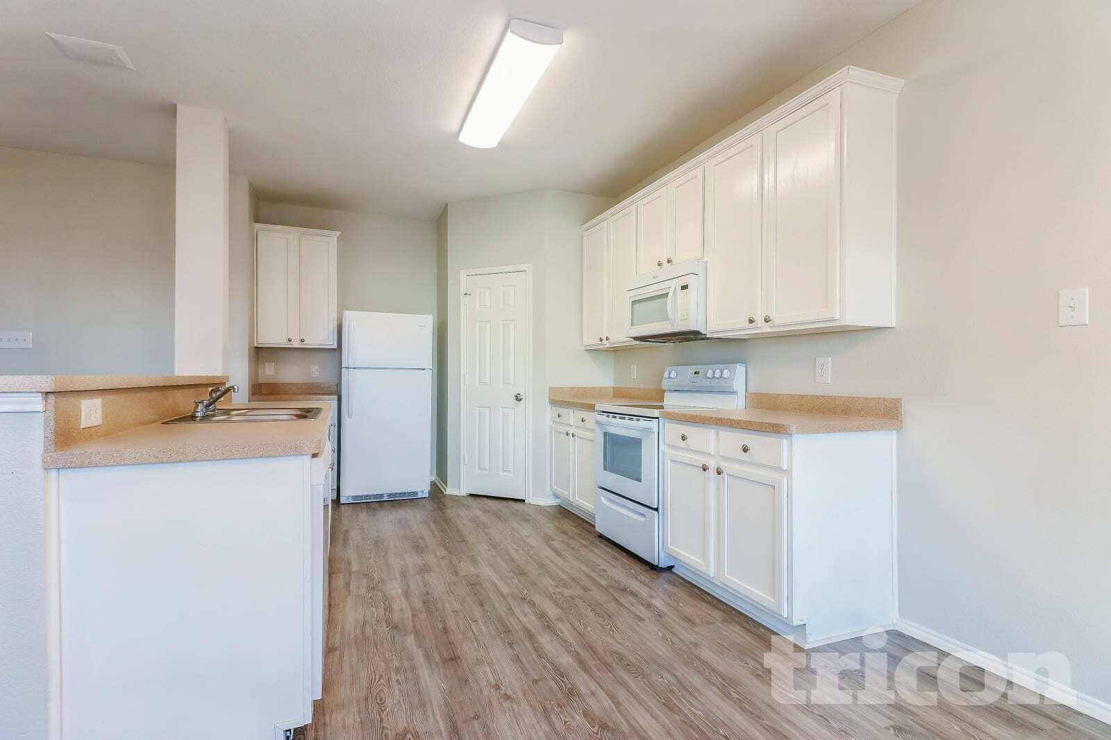 Building Photo - 716 Kentucky Derby Ln
