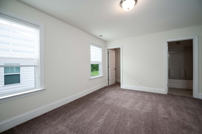 Building Photo - 1017 Blackpool Ct