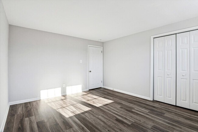 Building Photo - Available Now, Recently Renovated 3BD/1BA Twin in Downingtown Borough!