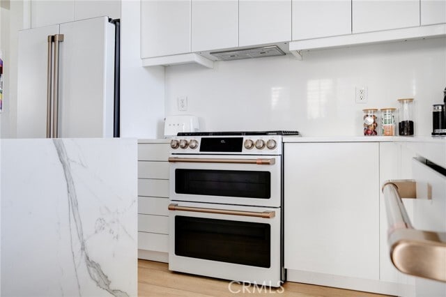 Building Photo - 23315 Portland Ln