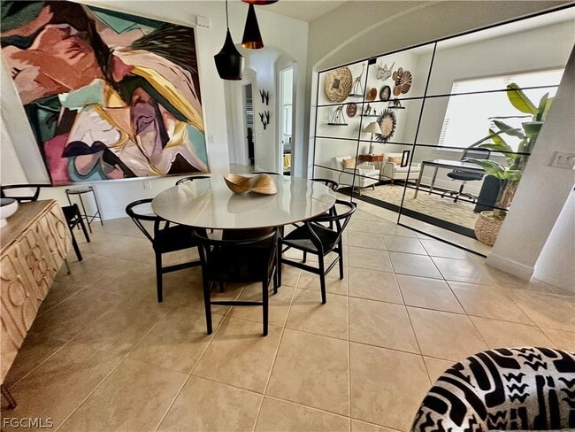 Building Photo - 12454 Kentwood Ave