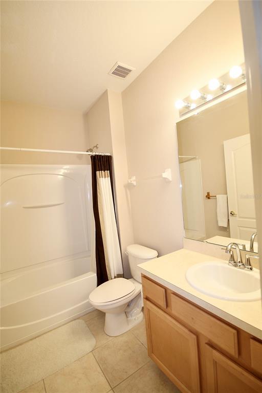 Building Photo - 2458 Caravelle Cir