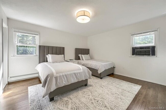 Building Photo - 31 Gleason Dr