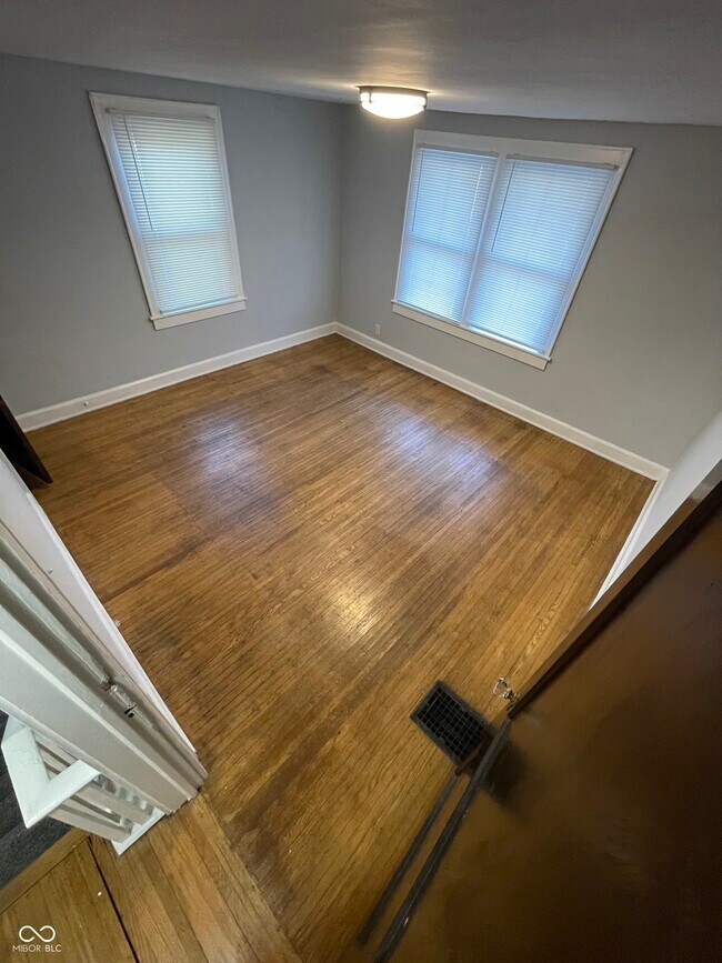 Building Photo - 3430 Guilford Ave