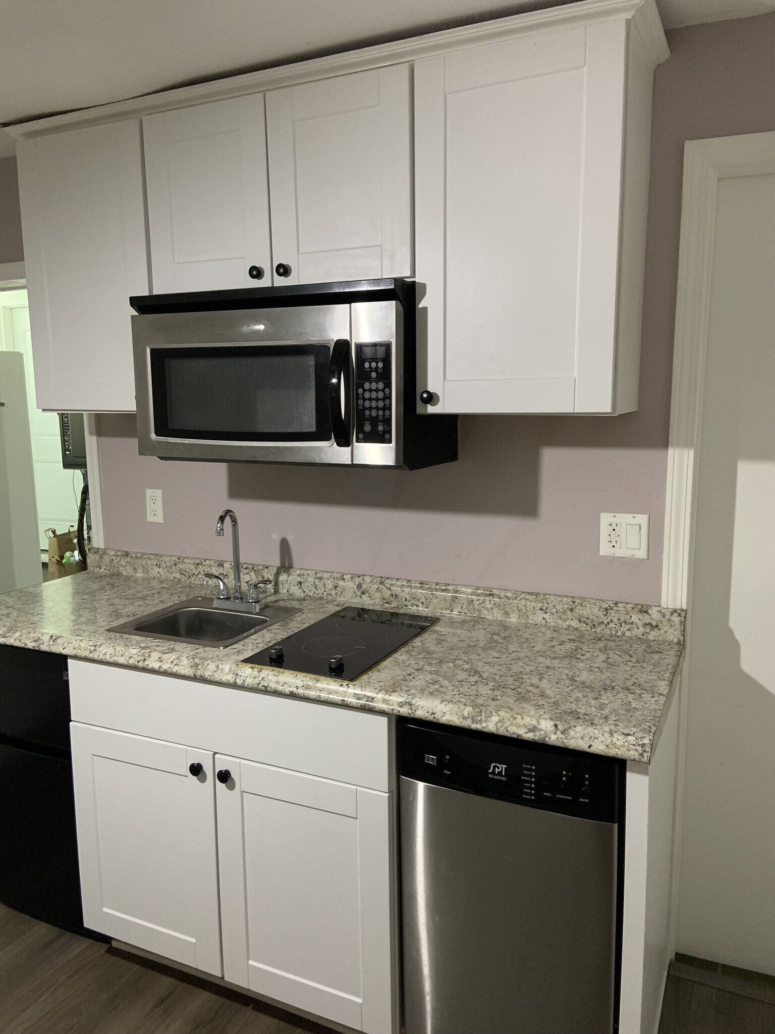 Building Photo - 4720 SE 52nd Ave