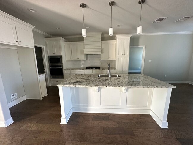 Building Photo - 11948 Gillian Ct