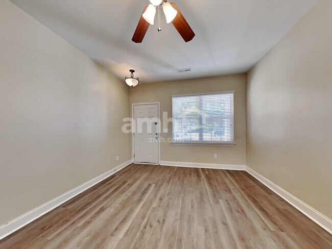 Building Photo - 138 Kimberton Ave