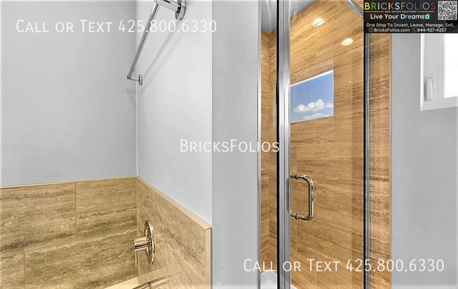 Building Photo - Embrace Comfort and Style in Your Monroe Home