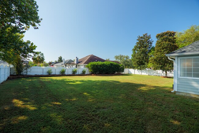 Building Photo - 4246 Netherfield Ln