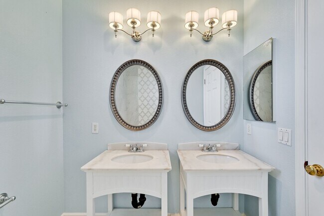 Building Photo - Luxury 5BR North San Jose Home | 2,680 Sq. Ft. | Minutes to BART, Levi's Stadium & Silicon Valley...