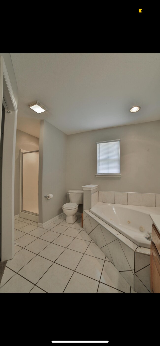 Building Photo - 2188 Davis Ridge Rd