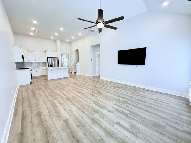 Building Photo - 203 Grange Vly Ln