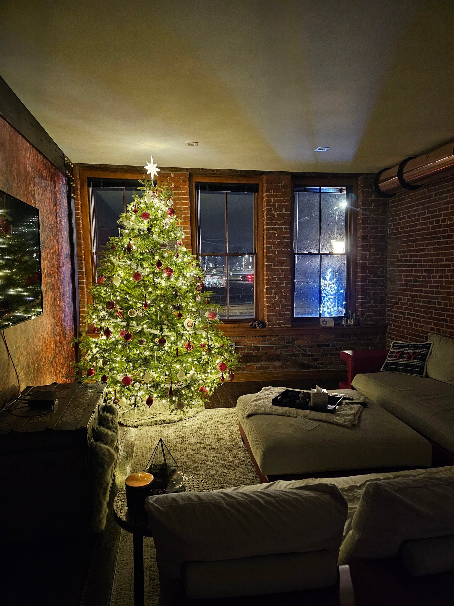 Building Photo - 98 Genesee St