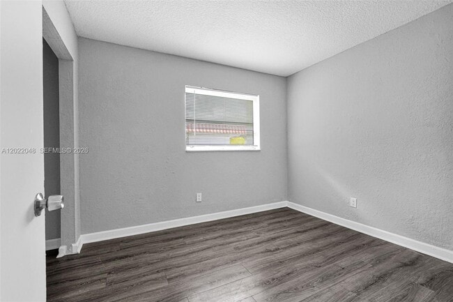 Building Photo - 400 NW 65th Ave