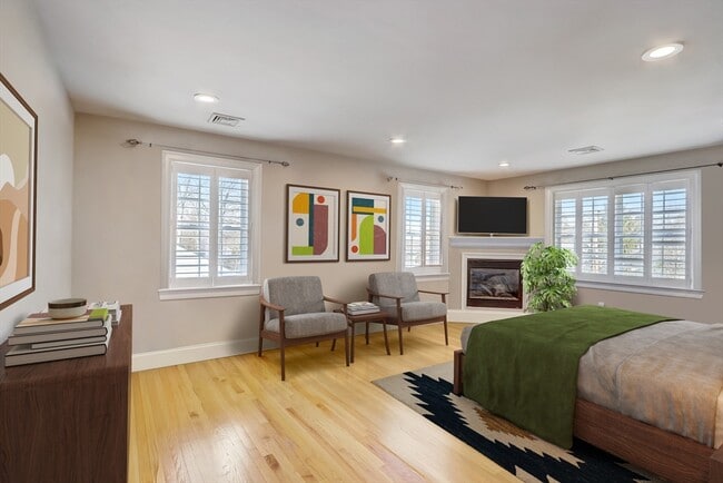 Building Photo - 2414 Massachusetts Ave