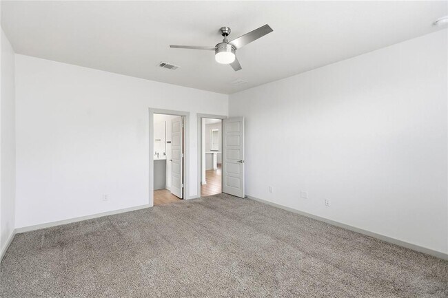 Building Photo - 515 Millbrook Blvd