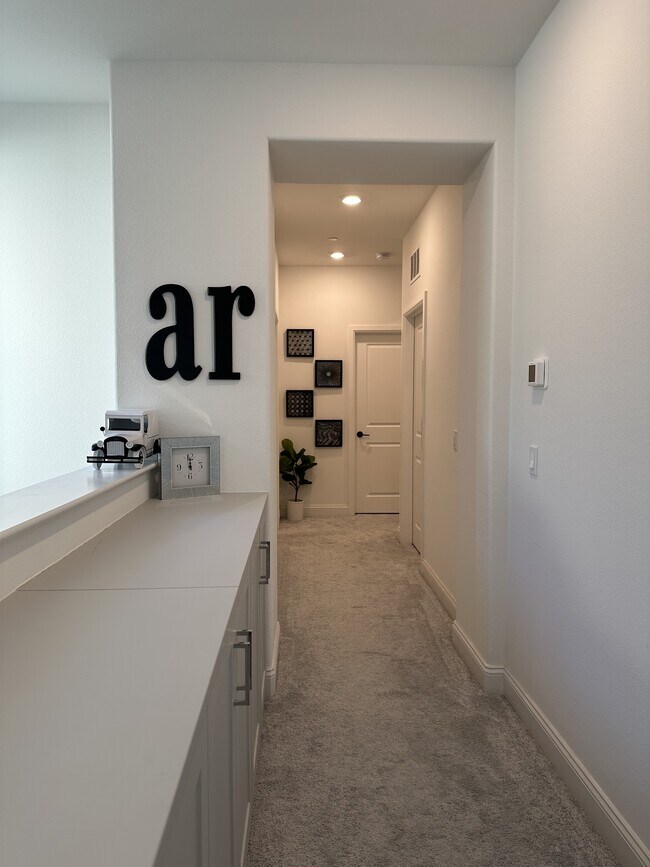 Building Photo - 8160 Rose Quartz Cir