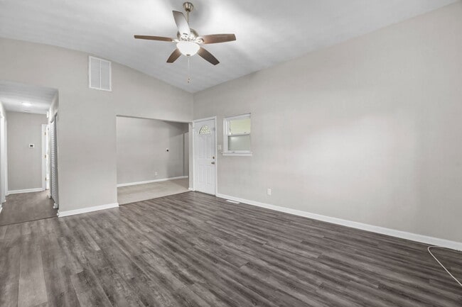 Building Photo - Now Available for Rent in Norfolk!